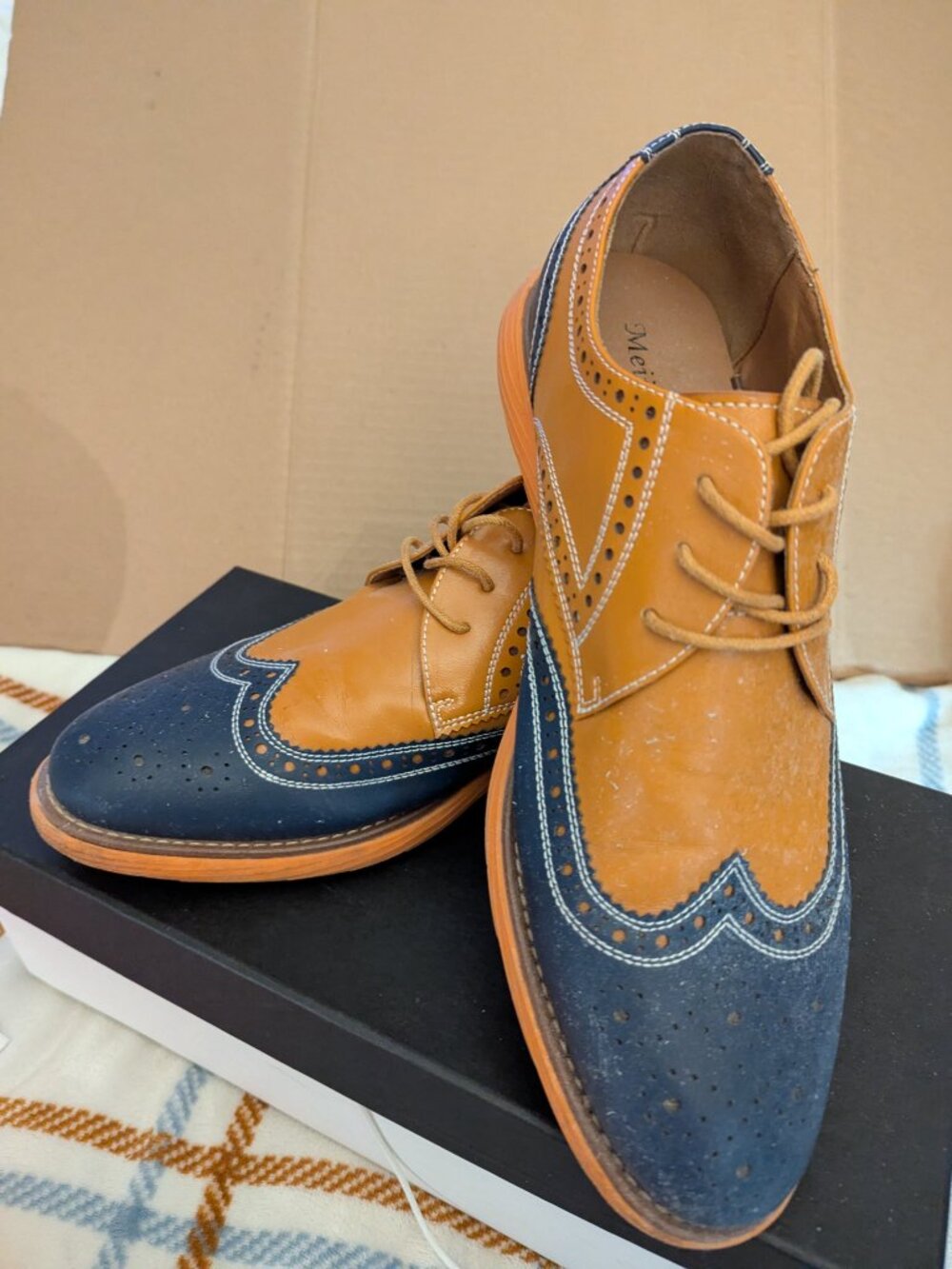 MEIJIANA Mens Comfort Oxford Shoes-Orange Sole Size 43 (9.5)